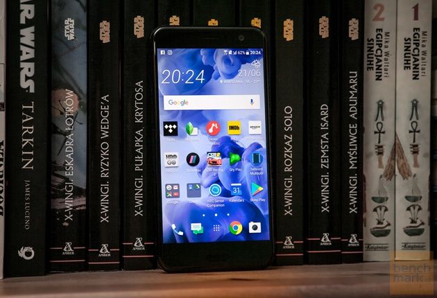 HTC U11 książki