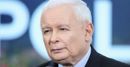 Tajemnicze wykształcenie Jarosława Kaczyńskiego. Legalnie nie skończył podstawówki: "Postawiono mi dwóje. Chciano, żebym NIE ZDAŁ"