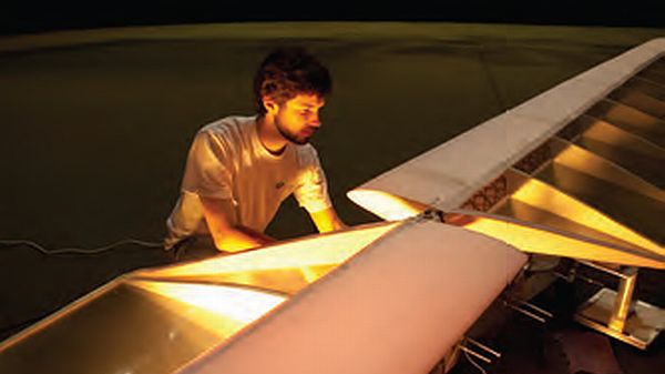 Helikopter napędzany siłą ludzkich mięśni – czy twórcy zgarną 250 tys. dolarów? [wideo] 1