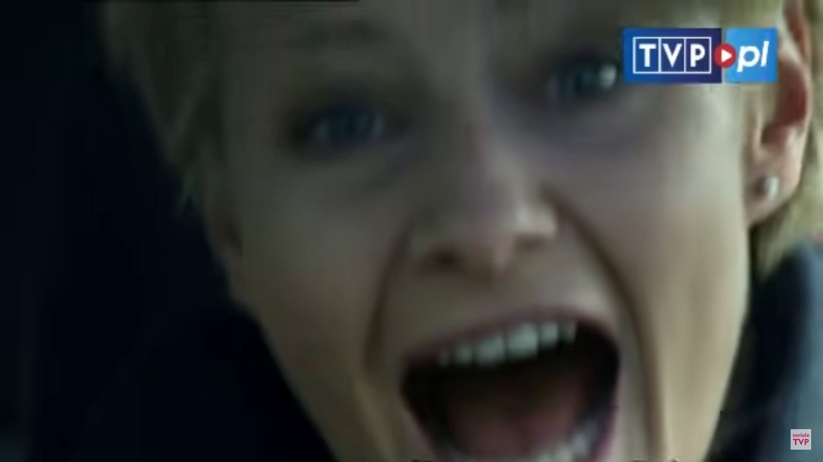 Hanka Mostowiak ginie w kartonach