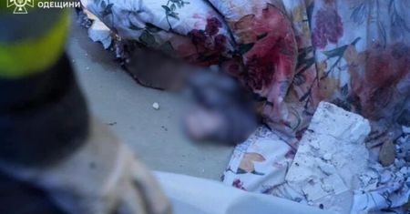 "Byli tuż obok". Blok w Odessie runął po ataku dronów
