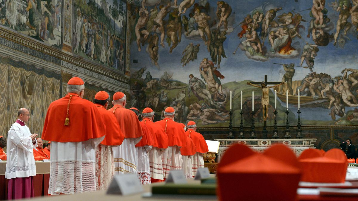 W Watykanie trwają przygotowania do konklawe