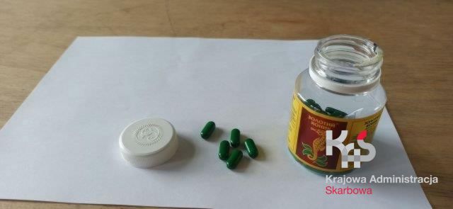  TCM – preparat z zawartością ekstraktu z pławikoników morskich – Hippocampus spp.Zatrzymanie dokonane przez Krajową Administrację Skarbową, IAS w Rzeszowie