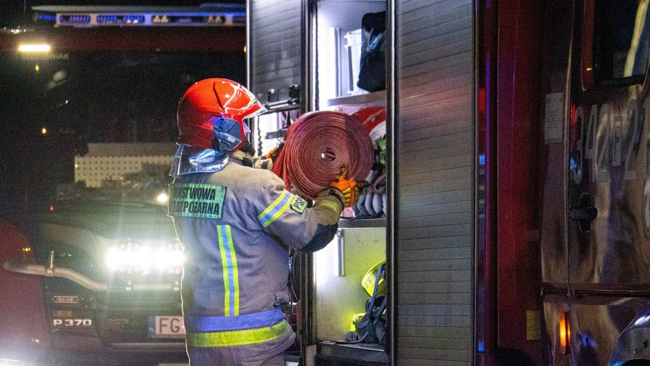 East News archiwum
Fot. NewsLubuski/East News, Orzewo, 01.02.2025. Pozar budynku gospodarczego w Orzewie kolo Zielonej Gory. Ogien gasilo 5 zastepow Panstwowej i Ochotniczej Strazy Pozarnej. Szopa calkowicie splonela.
NewsLubuski