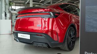Tesla traci w Niemczech, podczas gdy inni zyskują. Chińczycy depczą po piętach