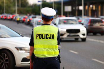 Policjanci z Szydłowca ukarali piratów drogowych. Posypały się mandaty