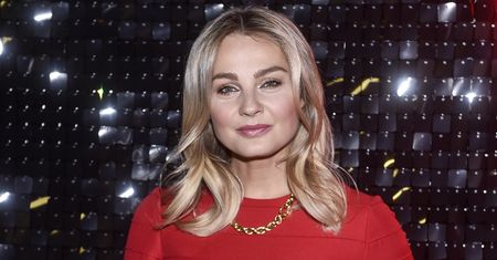 Socha bez retuszu na okładce magazynu. Opowiedziała o hejcie. Czytała o sobie, że jest "polską pyzą"