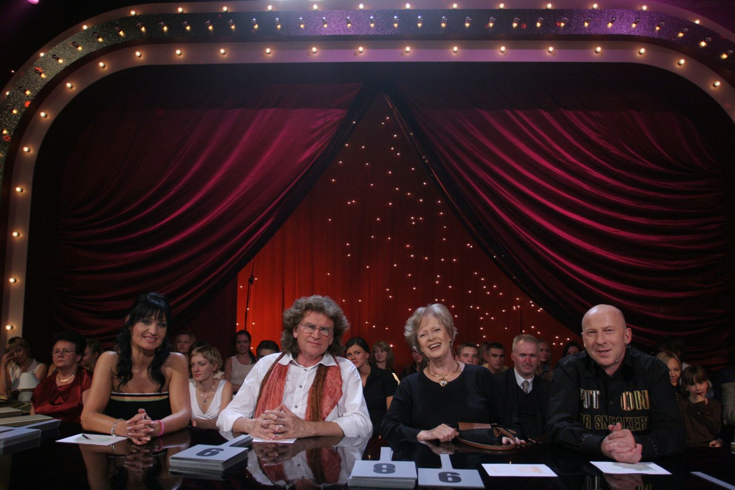 Iwona Pavlović, Zbigniew Wodecki, Beata Tyszkiewicz, Piotr Galiński – Taniec z gwiazdami