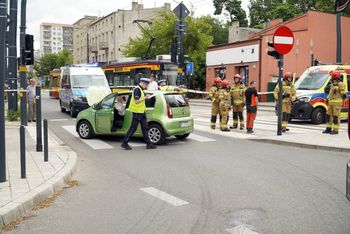 Utrudnienia w Łodzi, wypadek na ulicy Przybyszewskiego przy Łęczyckiej