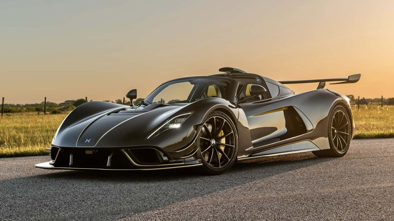 Hennessey Venom F5 Revolution Roadster. 1842 KM z wiatrem we włosach