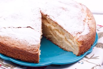 Dodaj do biszkoptu, a nie opadnie. Wyjdzie mięciutki i wilgotny