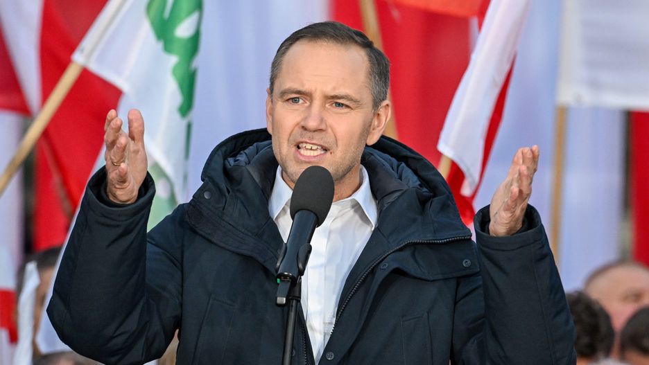 Karol Nawrocki zgodził się ze Sławomirem Mentzenem ws. Ukrainy