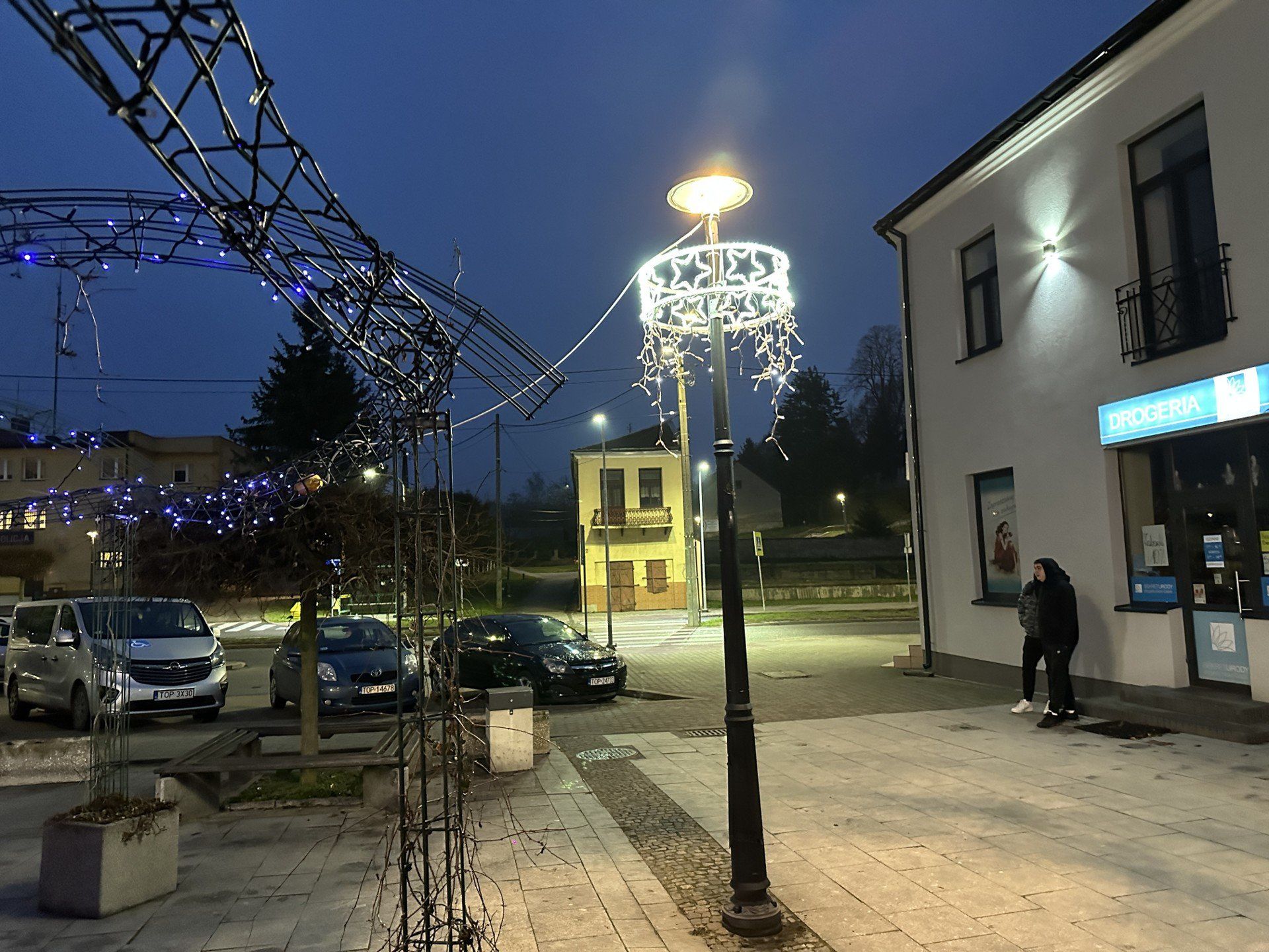 Ulice miasteczka prezentują się pięknie