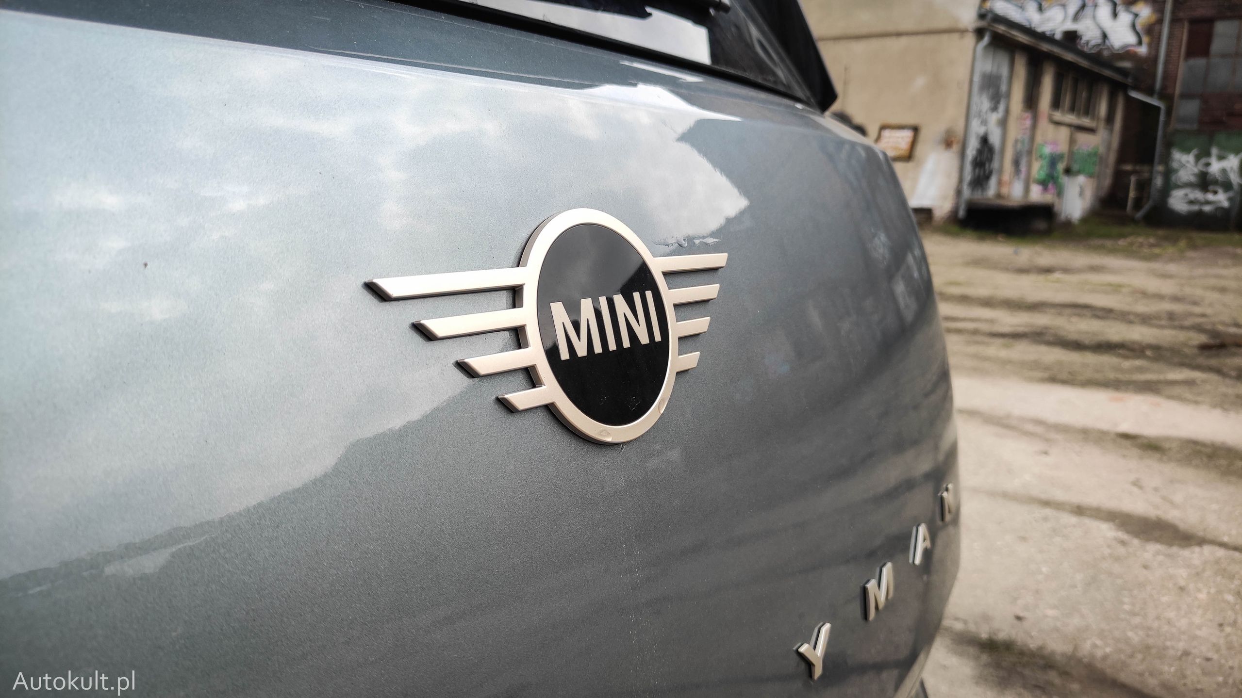 Mini Countryman Favoured 1.5 R3 170 KM 