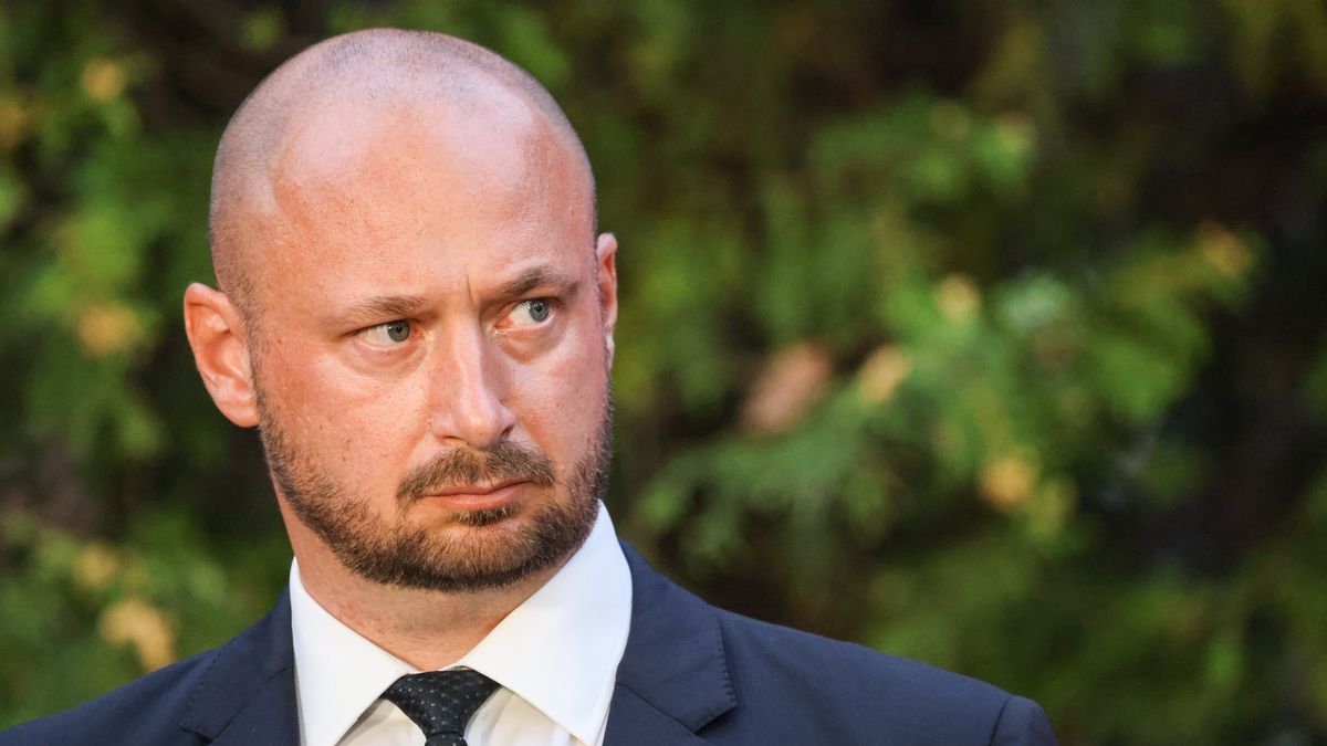 Jacek Siwiera o sytuacji na granicy. Zaleca zachowanie czujności. 