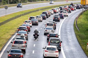 Złe wieści dla kierowców. Przybędzie 880 km płatnych dróg