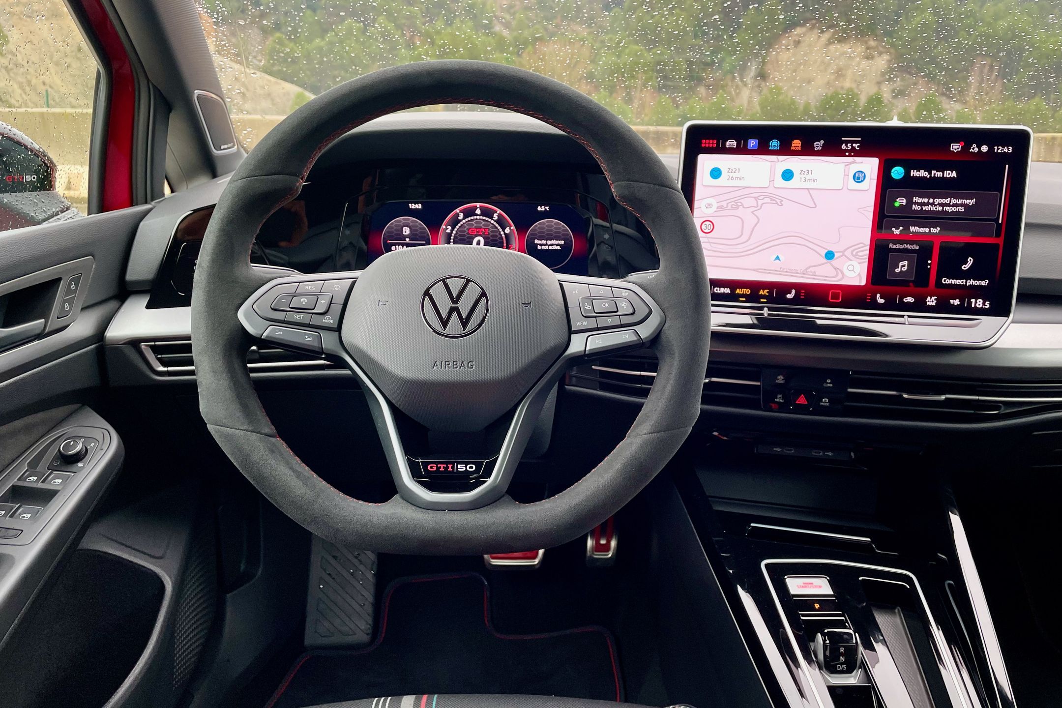 Volkswagen Golf GTI Edition 50