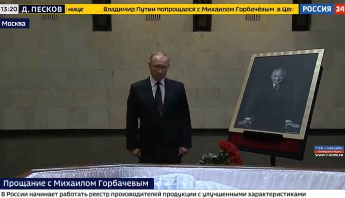Putin nad trumną Michaiła Gorbaczowa. Do sieci trafiło nagranie