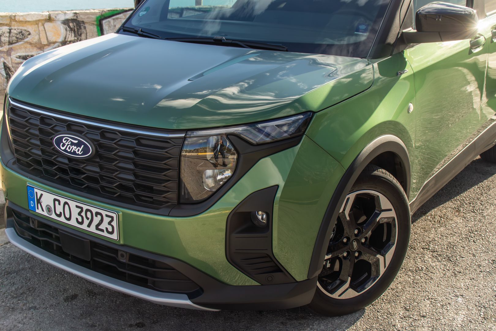 Ford Tourneo i Transit Courier 2024