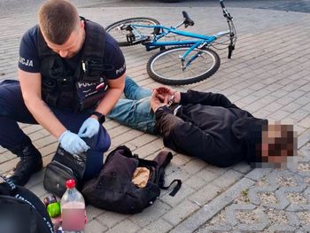 Wejherowo: Wybiegał z zarośli i atakował samotne kobiety. 37-letni recydywista zatrzymany za zuchwałe kradzieże