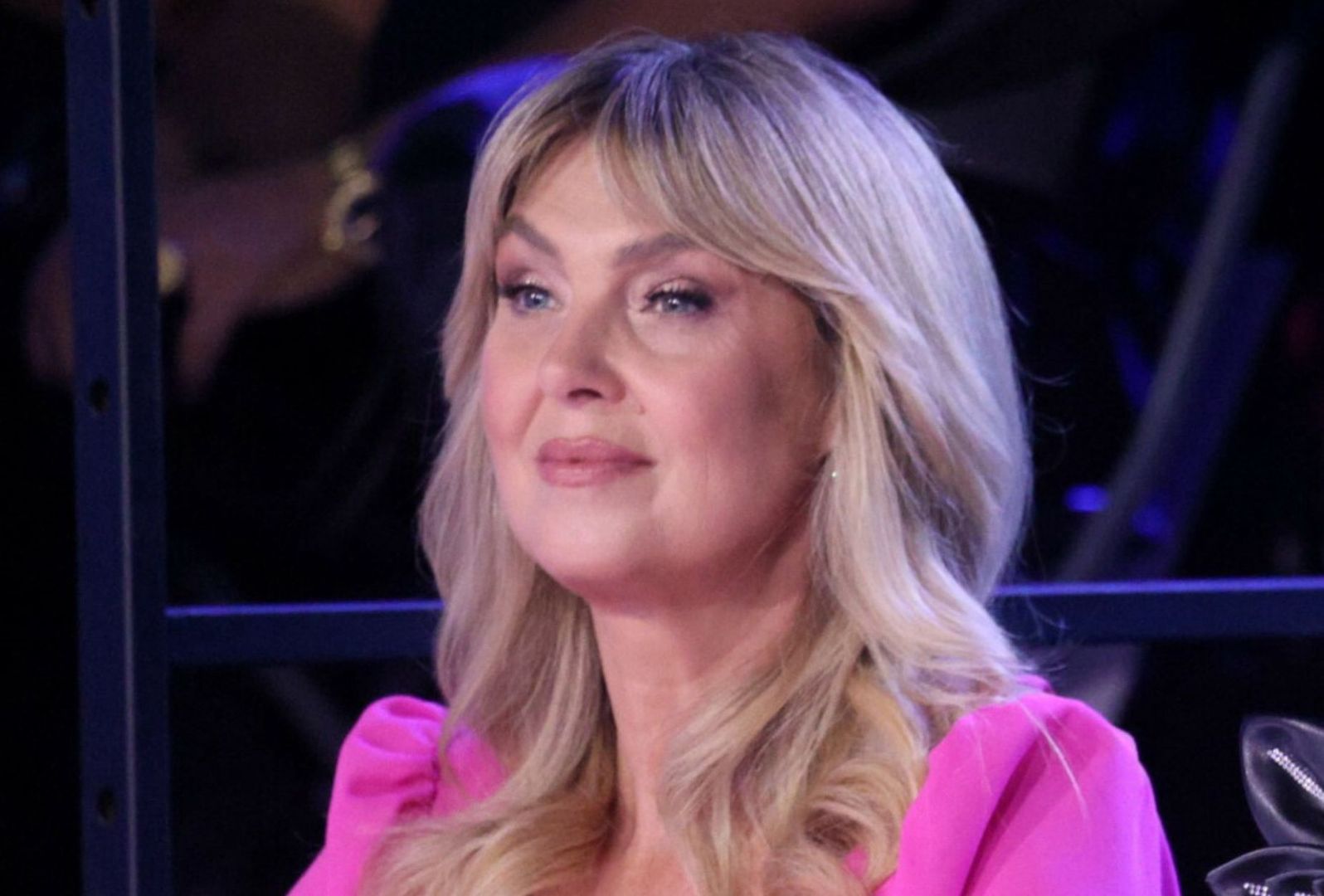 Ewa Wachowicz ostrzega przed oszustami