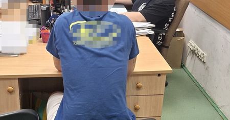 Konserwator budynku ukradł rower sprzed drzwi mieszkania. Szybka interwencja policji z Żoliborza