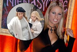 Tak dziś wygląda Magdalena Modra. Gwiazda "Baru" zwiedza Paryż z 18-letnią córką