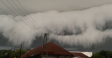 Pojawiła się na niebie. Ludzie chwytali za telefony