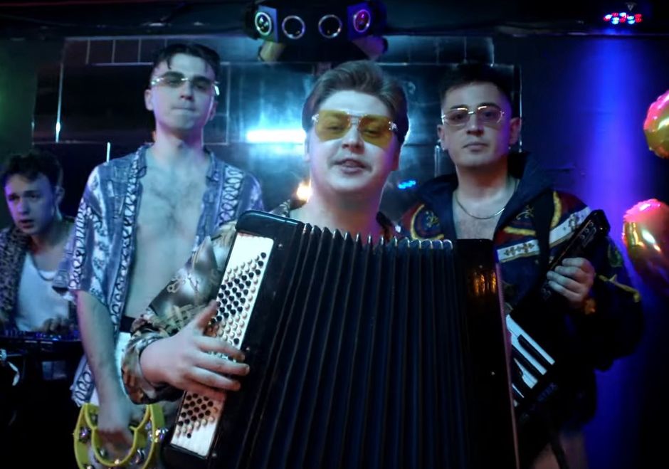 Mata i Gombao33 w klipie Deemza &quot;I Took a Pill in Remiza&quot;