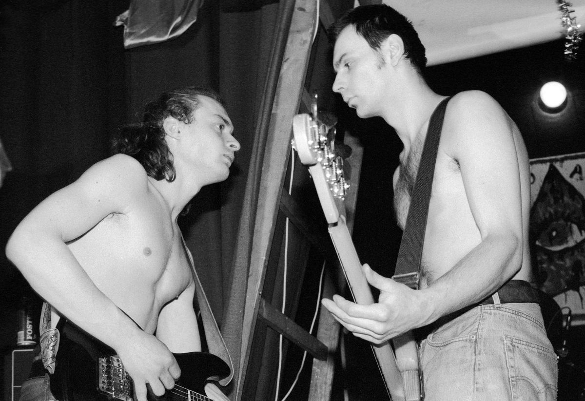 Koncert Apteki w Fugazi, 1991 r. Na zdjęciu Jędrzej Kodymowski i Marcin Ciempiel