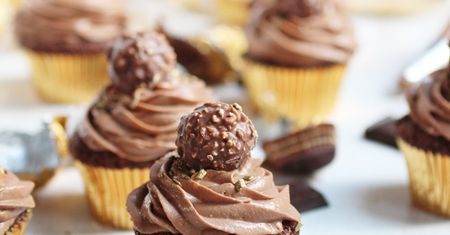 Urocze i pyszne cupcakes z pralinkami