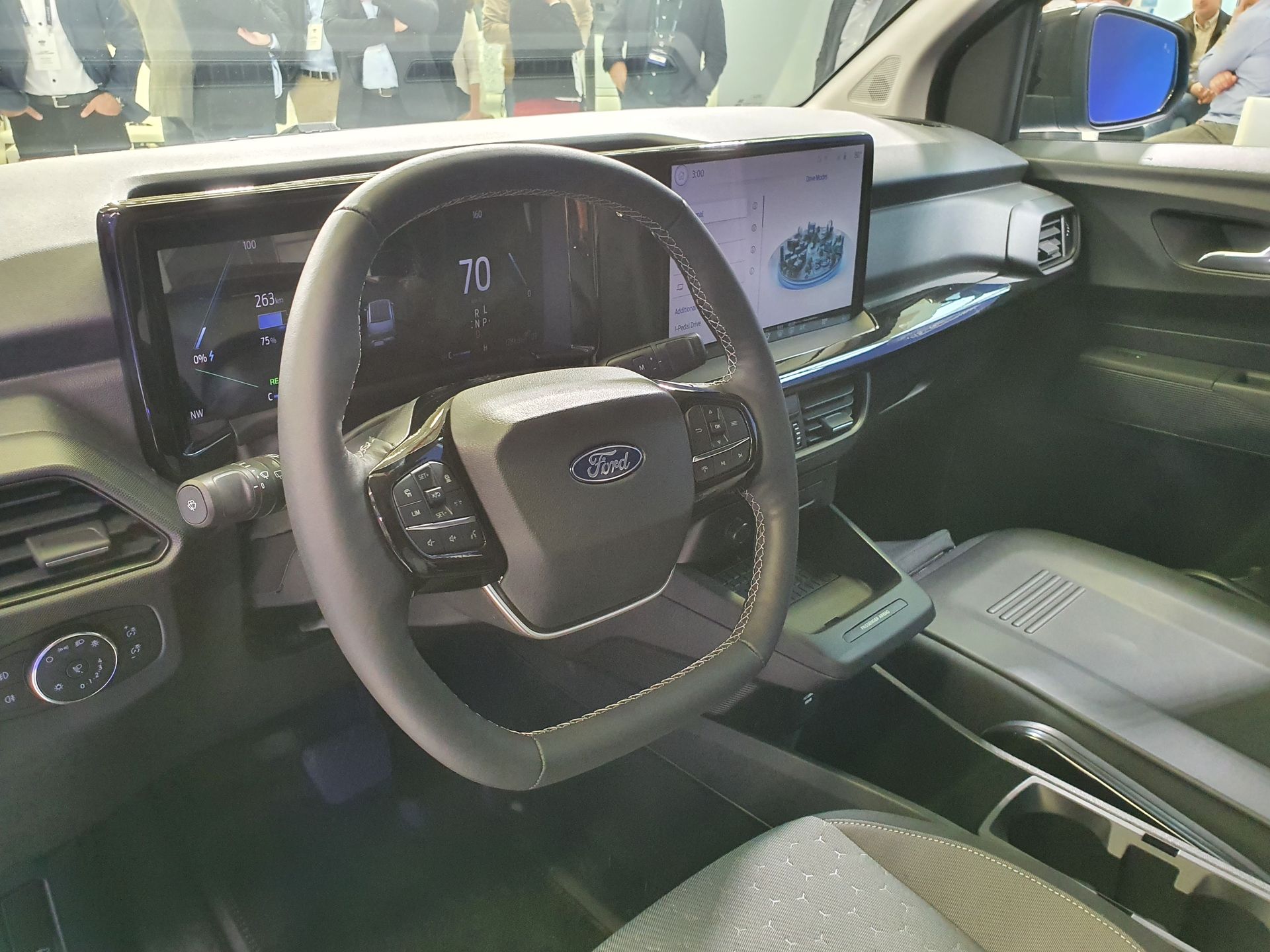 Ford Courier