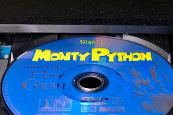 Kinowy Święty Graal. Monty Python po 50 latach w końcu w kinach