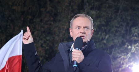 "Donald wycisnął maksa", ale "nokautu nie było". Komentarze z KO po debacie TVP