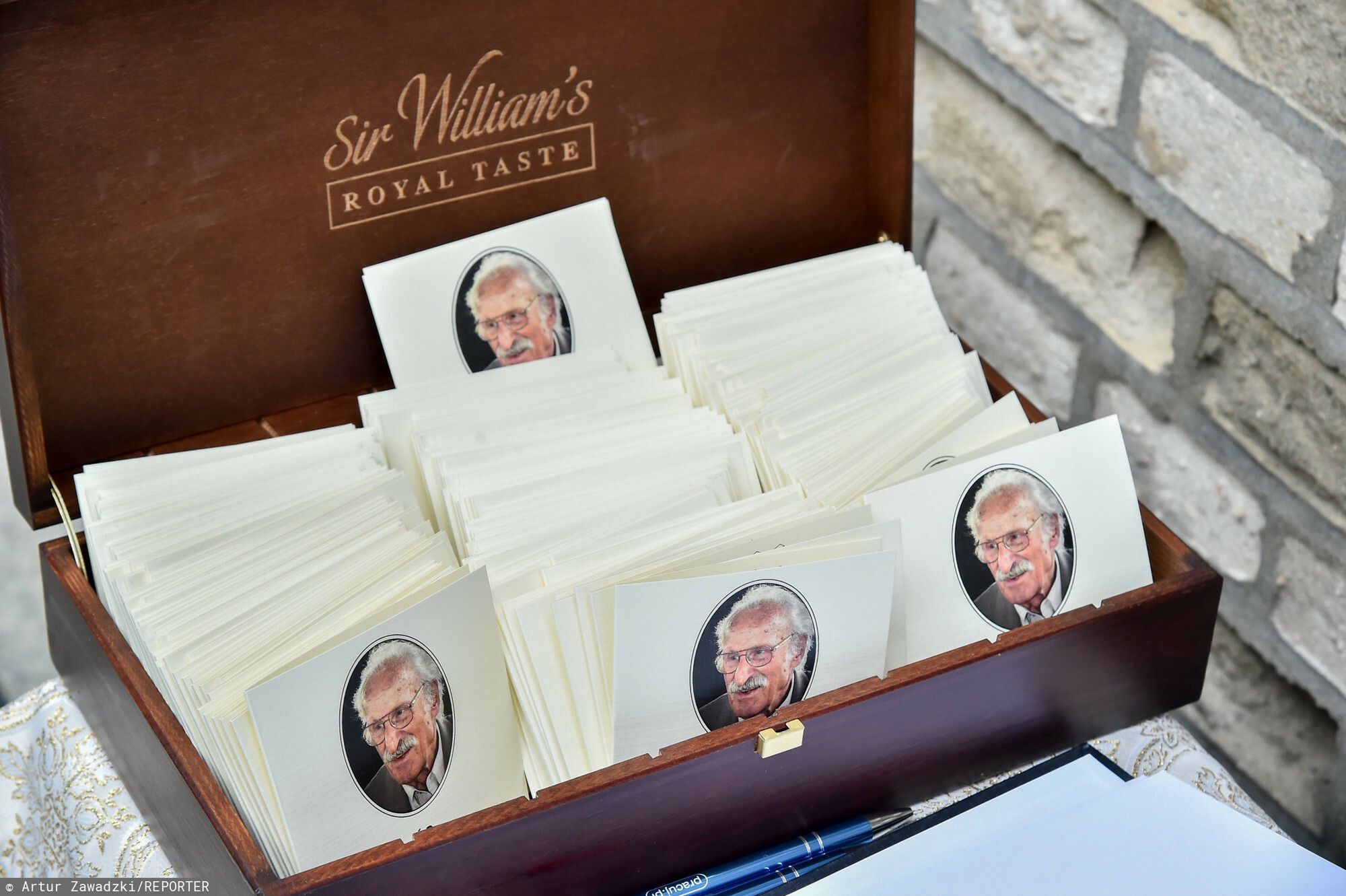 Pogrzeb Franciszka Pieczki29.09.2022 Warszawa Pogrzeb Franciszka Pieczki 
fot Artur Zawadzki/REPORTERArtur Zawadzki/REPORTER