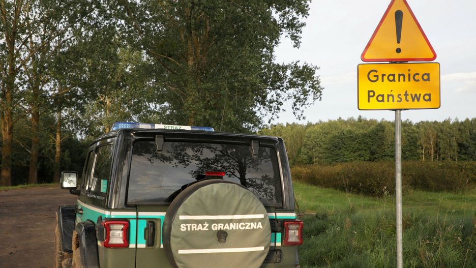 "Bici i okradani". Migranci relacjonują, jak trafili do Polski (East News)