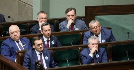 Rząd z absolutorium. Posłowie zdecydowali