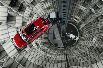 Nowe auta będą tańsze? Eksperci prognozują kolejny rekord sprzedaży w 2026 r.