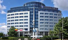 Polskie Porty Lotnicze chcą zmienić logo. Szukają agencji