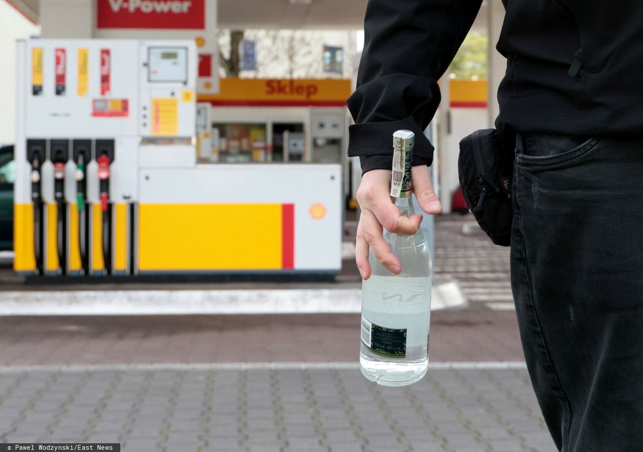 Zakaz sprzedaży alkoholu na stacjach benzynowych. Jest stanowisko WHO