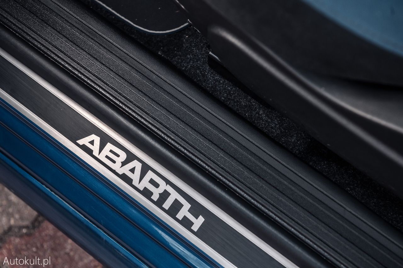 Abarth 595 Monster Energy Yamaha
