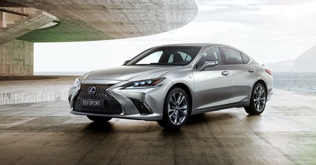 Lexus ES 300h - hybrydowa limuzyna spełniająca wszystkie potrzeby