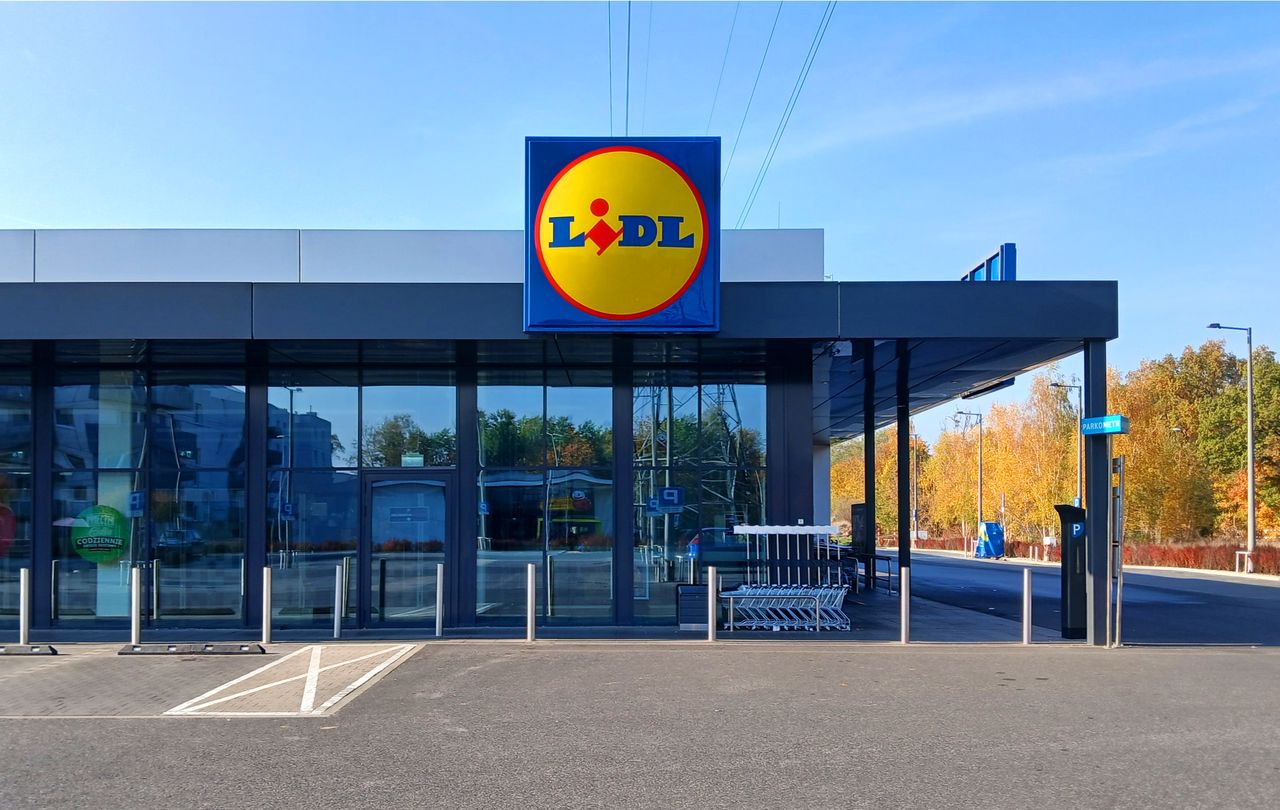 Lidl nie żartuje. Tylko 6 butelek na osobę