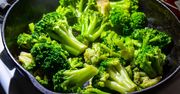 Tak należy gotować brokuły. Metoda Chińczyka jest niezawodna