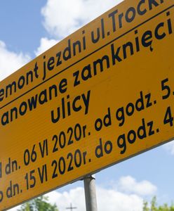 Warszawa. Utrudnienia na ulicy Trockiej. ZDM wymieni nawierzchnię