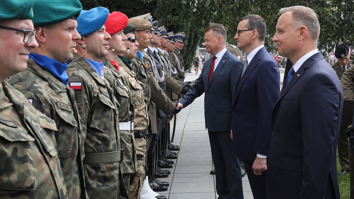 "Die Welt" ocenia, że Polska jest silnia niż kiedykolwiek wcześniej. "Wojsko walutą wpływu"