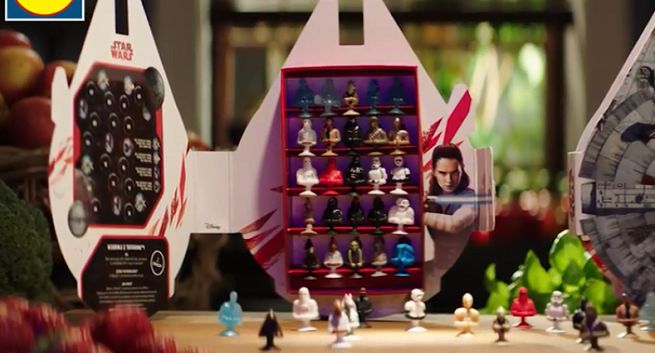 Figurki z „Gwiezdnych wojen” w promocji Lidla reklamowane przez Karola Okrasę i Darię Ładochę (wideo)