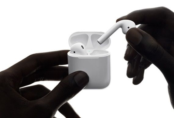 Słuchawki AirPods mają dać Applowi większe zyski niż... zegarki Apple Watch