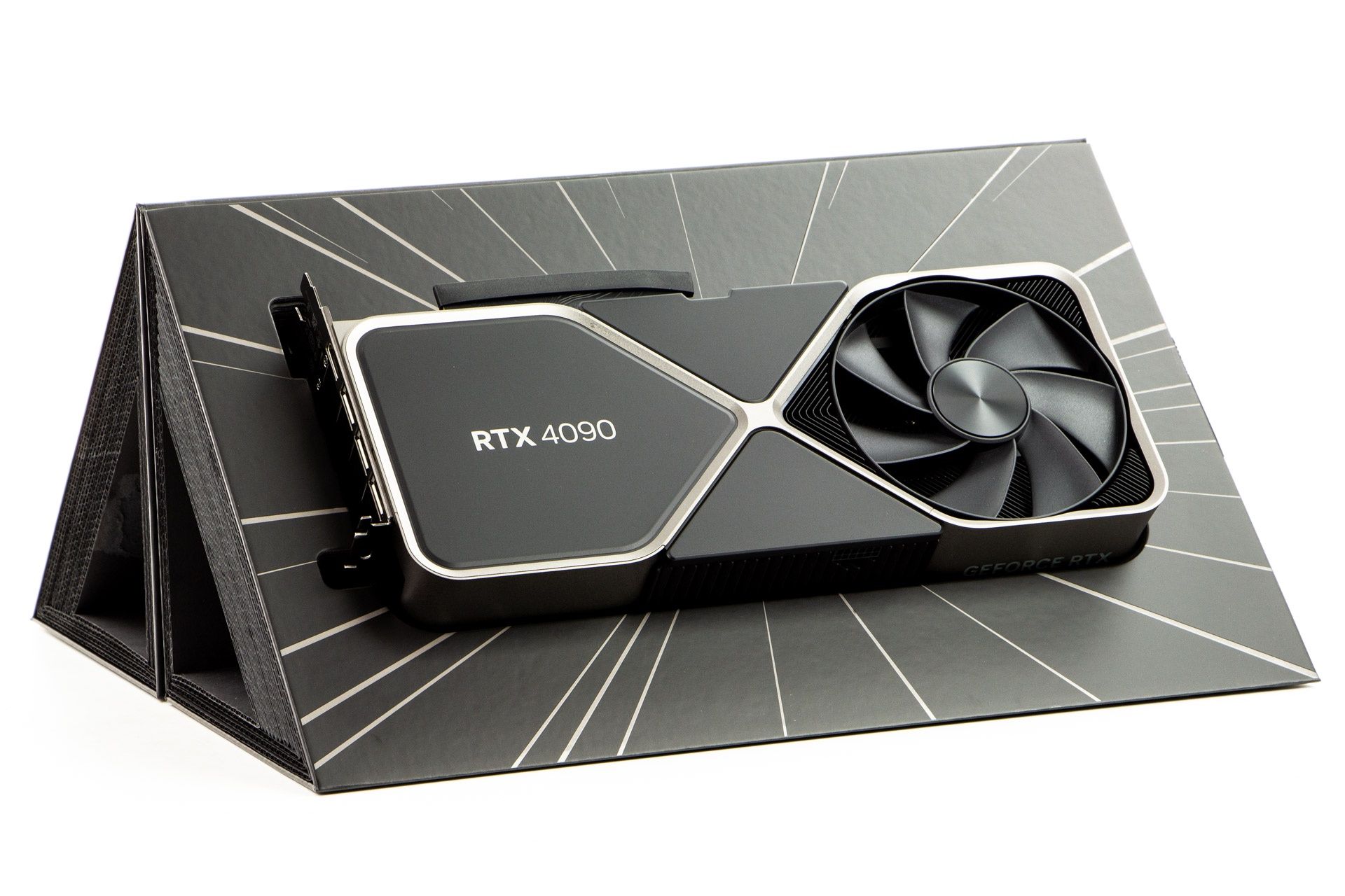 unboxing RTX 4090 FE