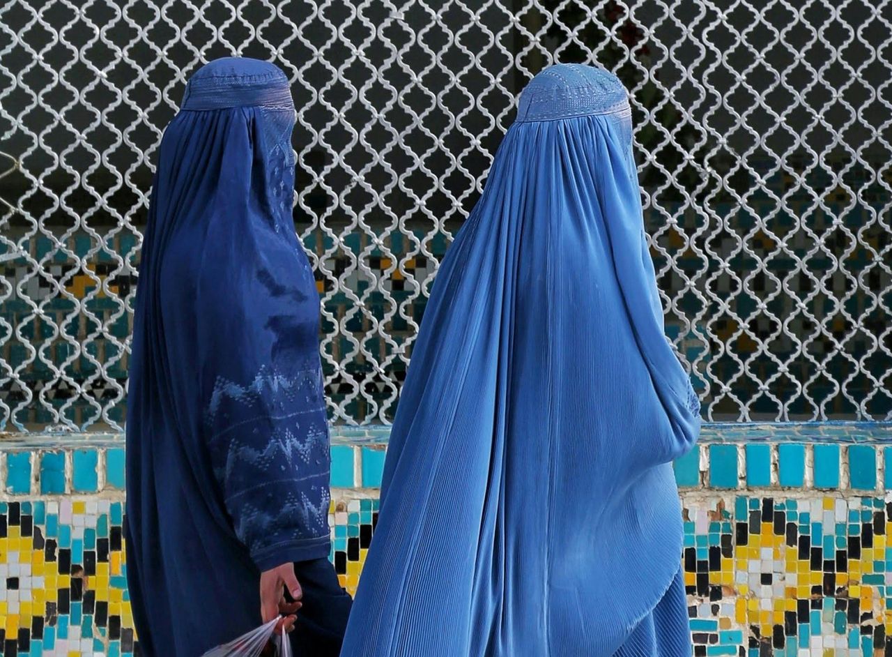 Kolejny kraj Unii Europejskiej na drodze do zakazu noszenia burek